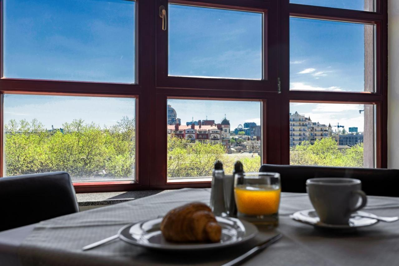 Ayvazovsky Hotel Odessa Ngoại thất bức ảnh