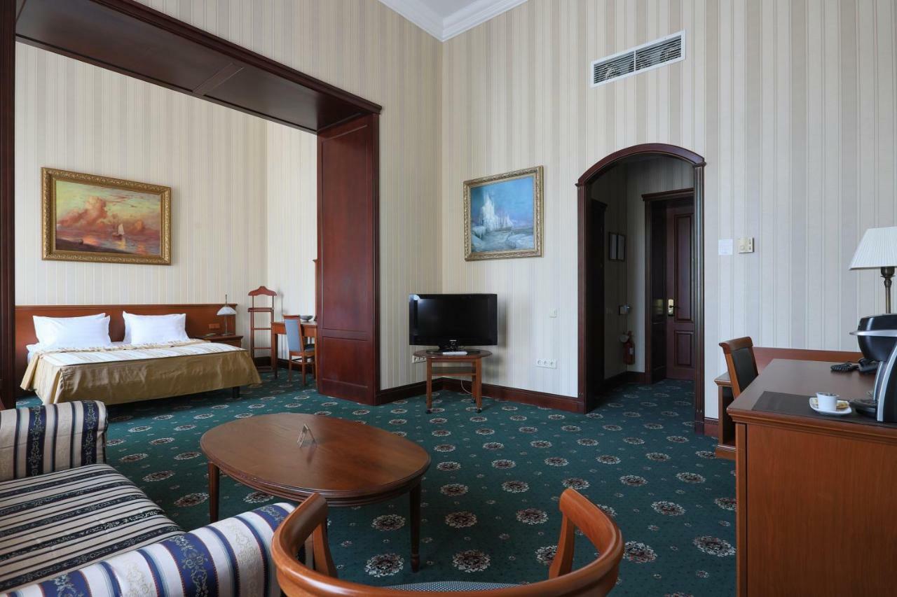 Ayvazovsky Hotel Odessa Ngoại thất bức ảnh